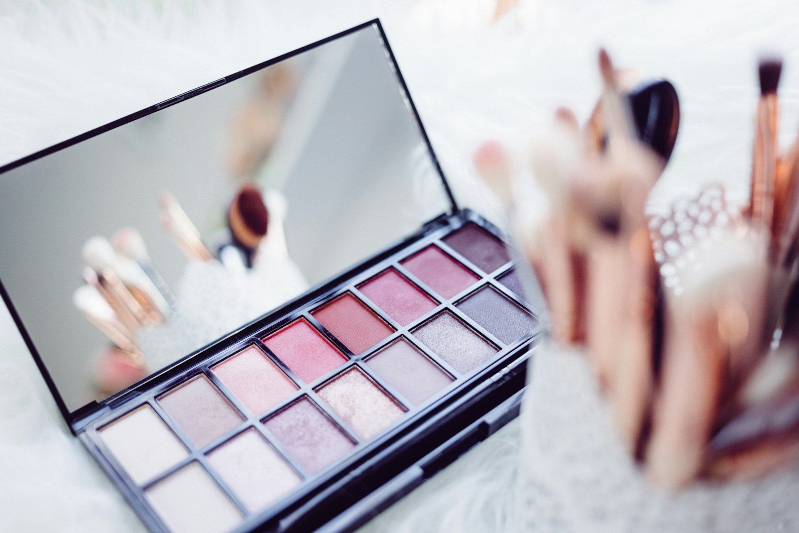 Eyeshadow palette and brushes